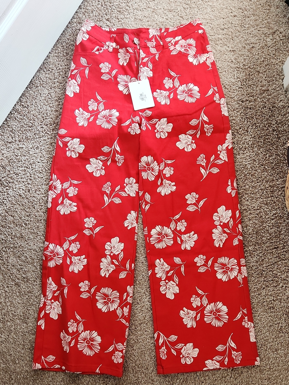 NWT Entro Women's Red Floral Wide-Leg Pants - Picture 2 of 4